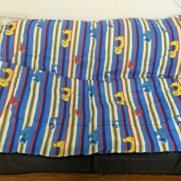 Sesame Street Elmo Bird Cookie Monster My Neighborhood Reversible Comforter Twin - Picture 3 of 7